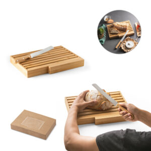 Tábua para pão em bambu com faca em aço inox. Grelha removível para fácil remoção de migalhas. Fornecido em caixa presente em papel kraft. 350 x 250 x 40 mm